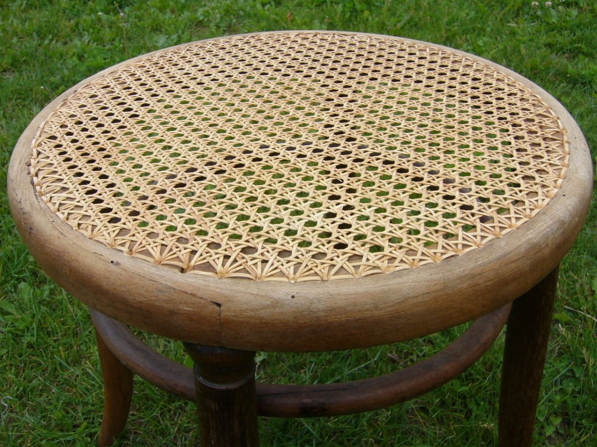 okrągłe krzesło tkane